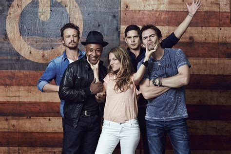 revolution tv show cast.